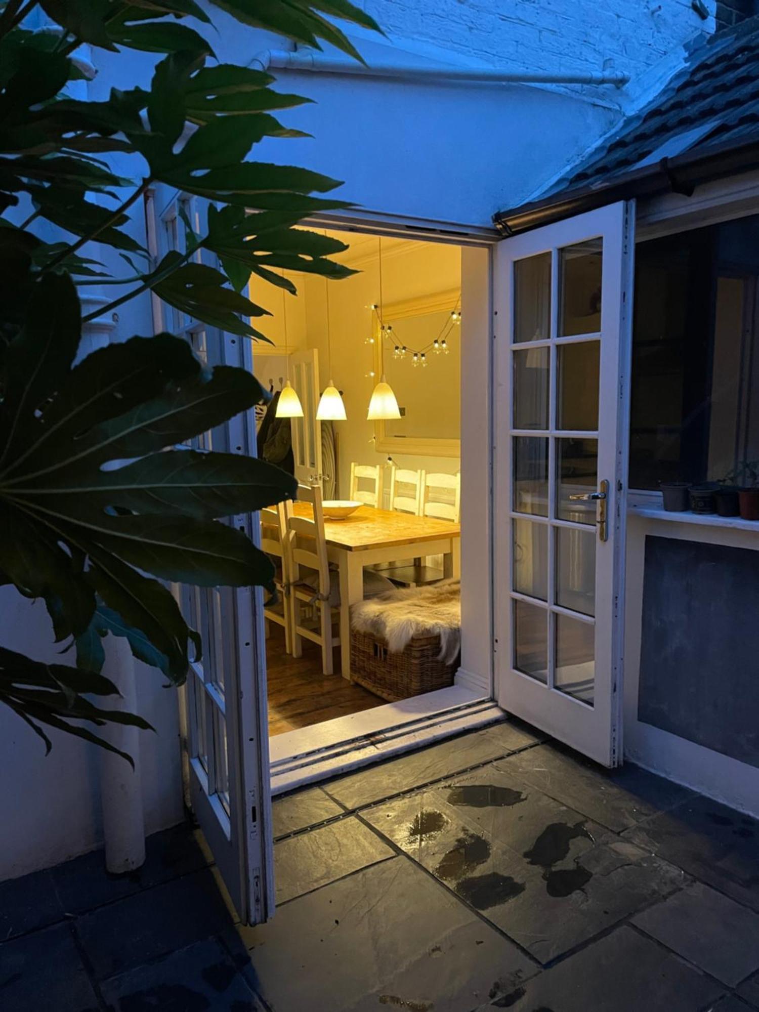 3 Bed Home Sleeps 6 Free Parking Brighton Exterior photo